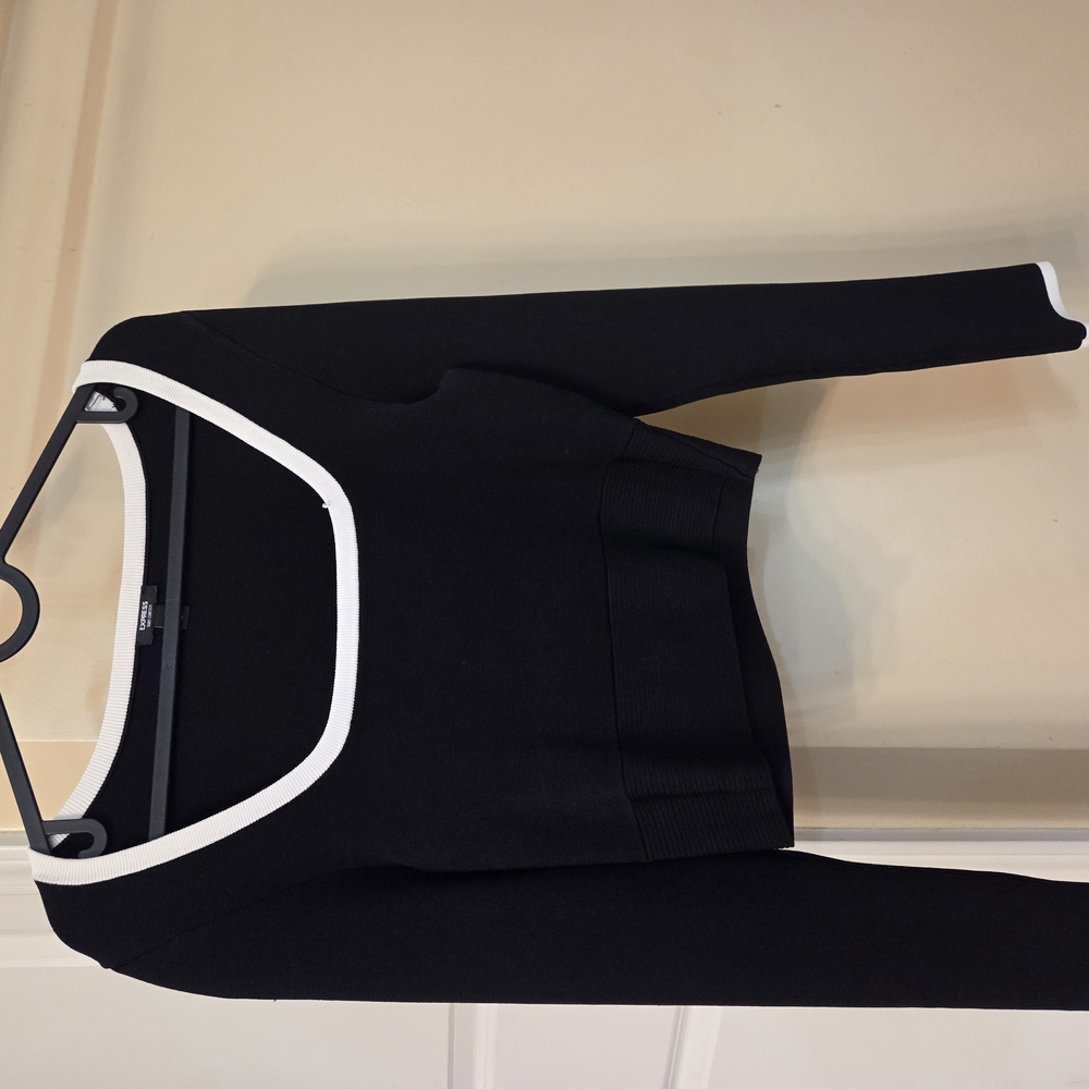 Express Elegant Black and White Women's Skirt Set Size MED - Picture 4 of 4